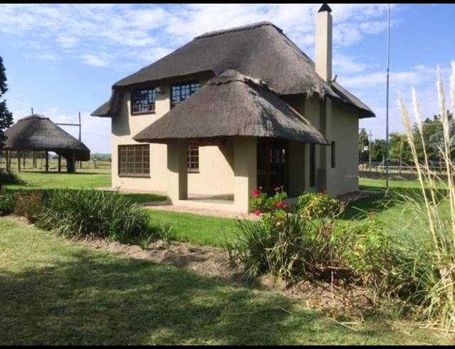 FARM FOR SALE IN MNANDI